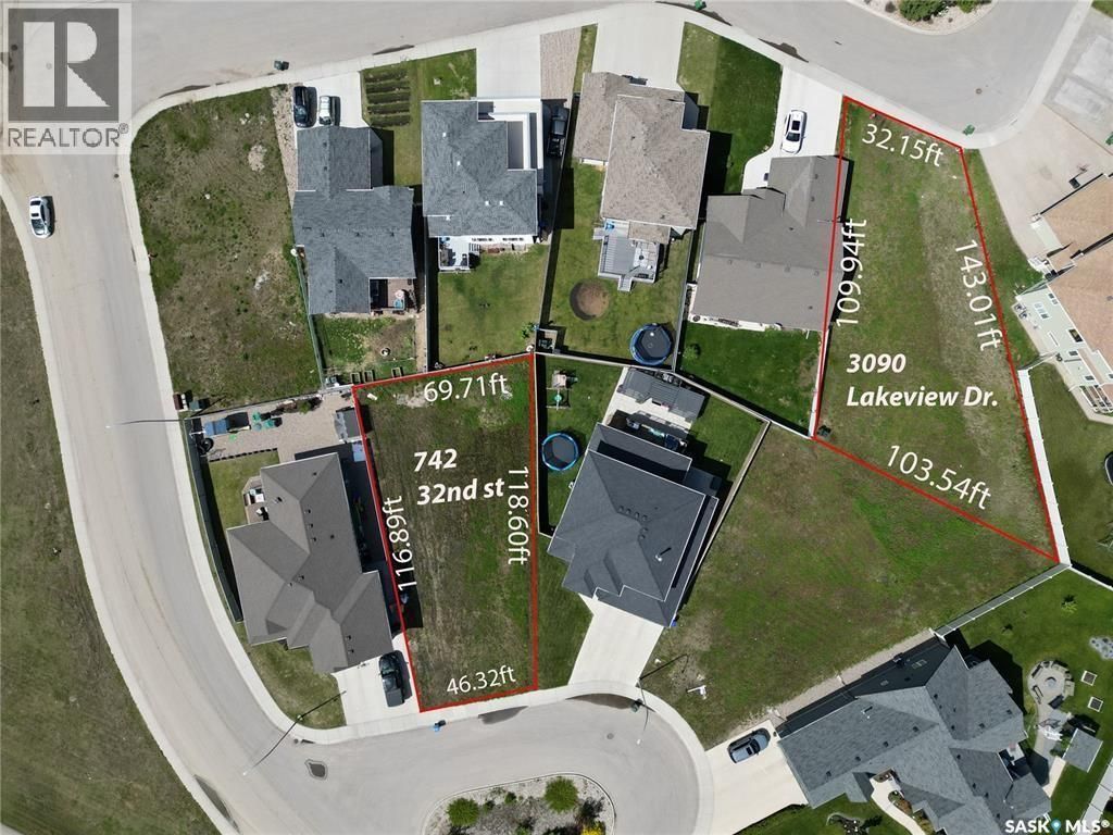 742 32nd Street W, Prince Albert