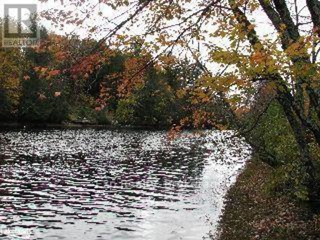 1260 Mathiasville Road, Bracebridge (draper)