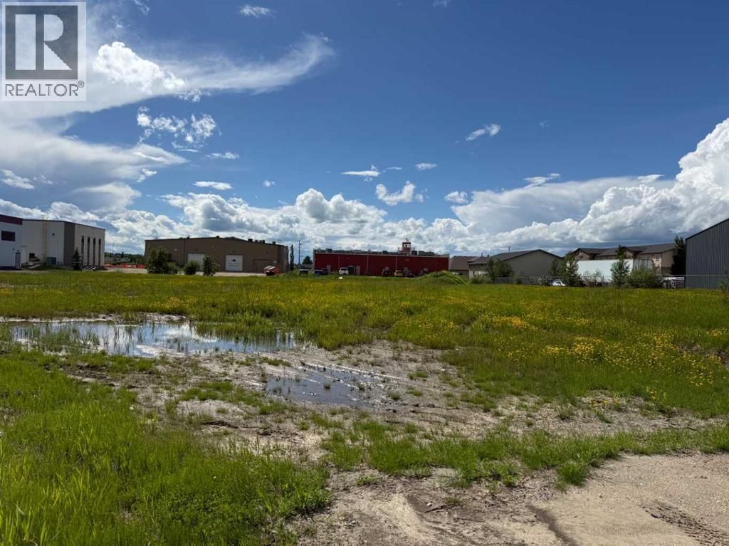 22 Thevenaz Trail, Sylvan Lake