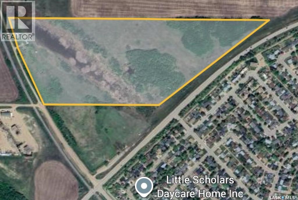 1 Railway Avenue W, North Battleford