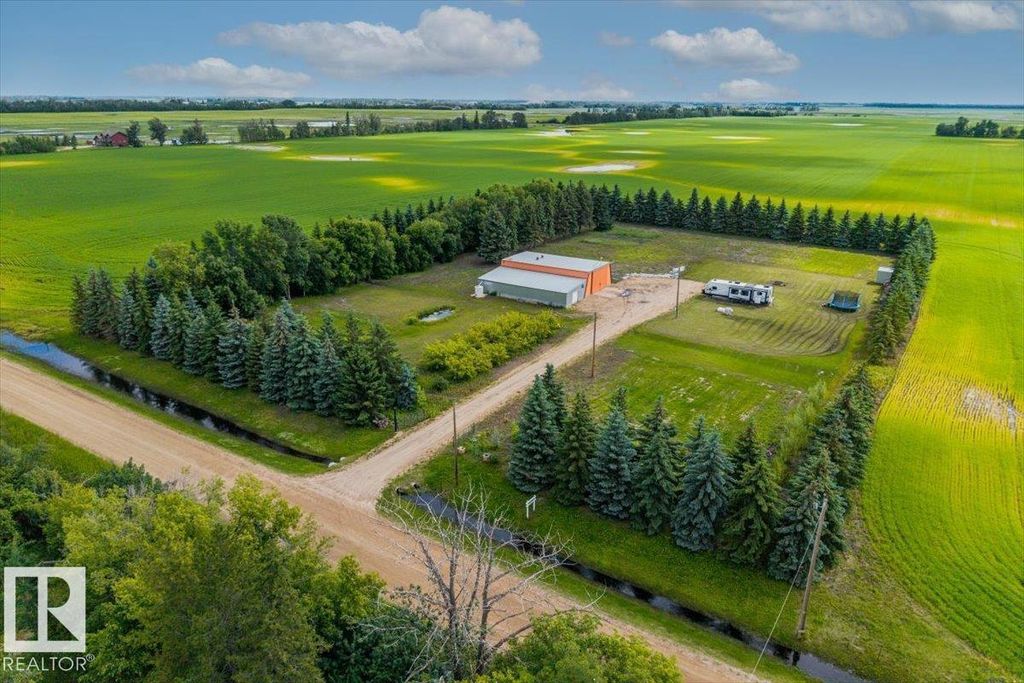 56025 Rge Road 245, Rural Sturgeon County