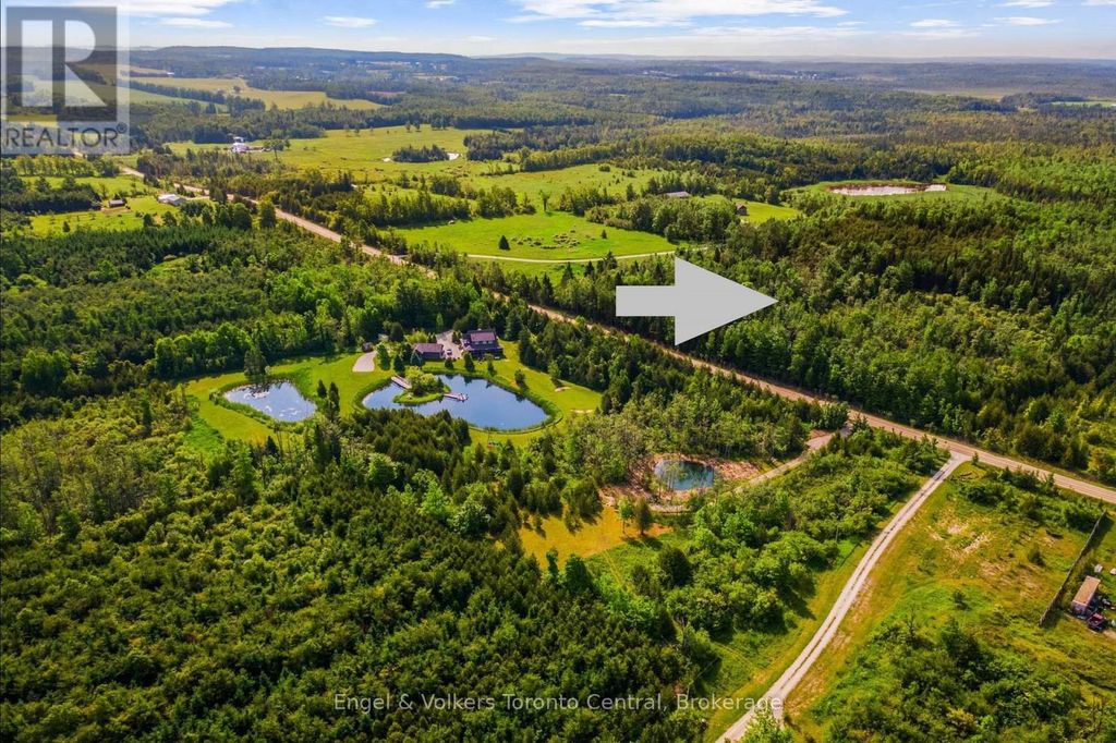 429560 8th B Concession, Grey Highlands