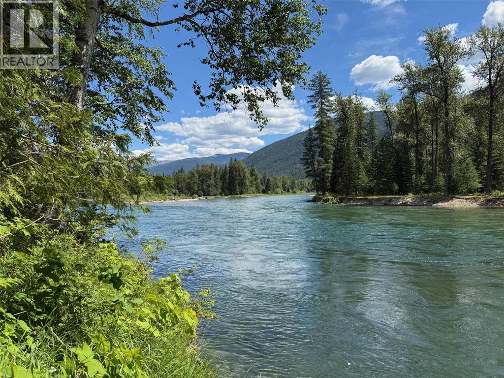 4774 Slocan River Road, Winlaw