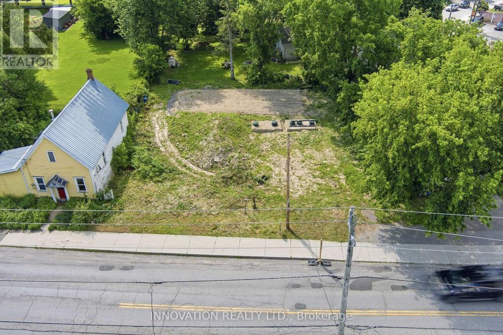 2322 Roger Stevens Drive, Ottawa