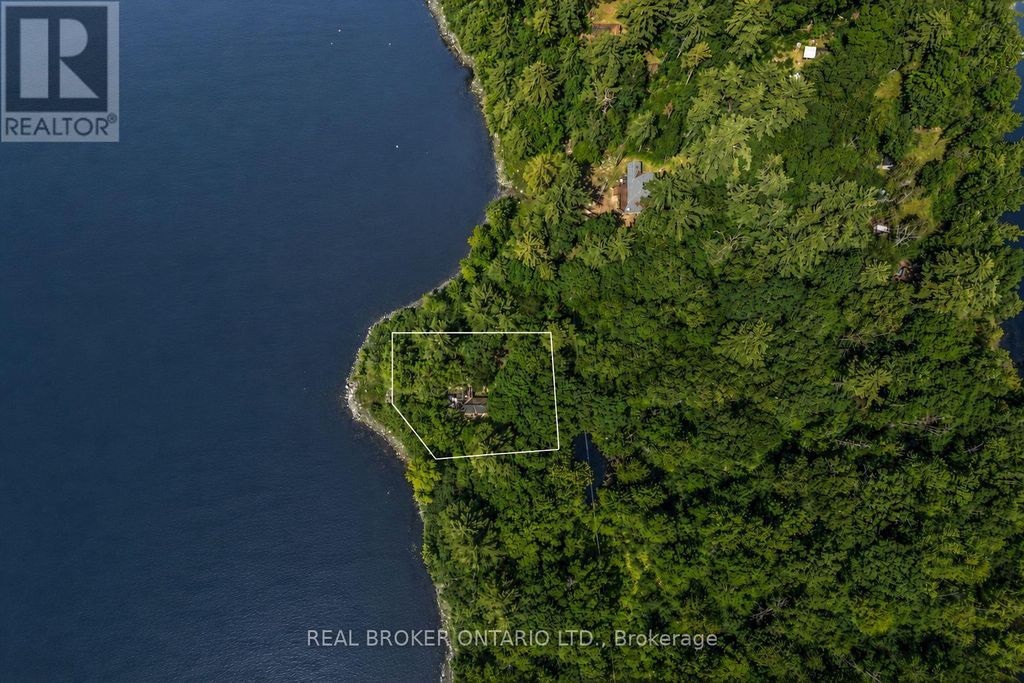 Lot 124 Kedey Island, Ottawa