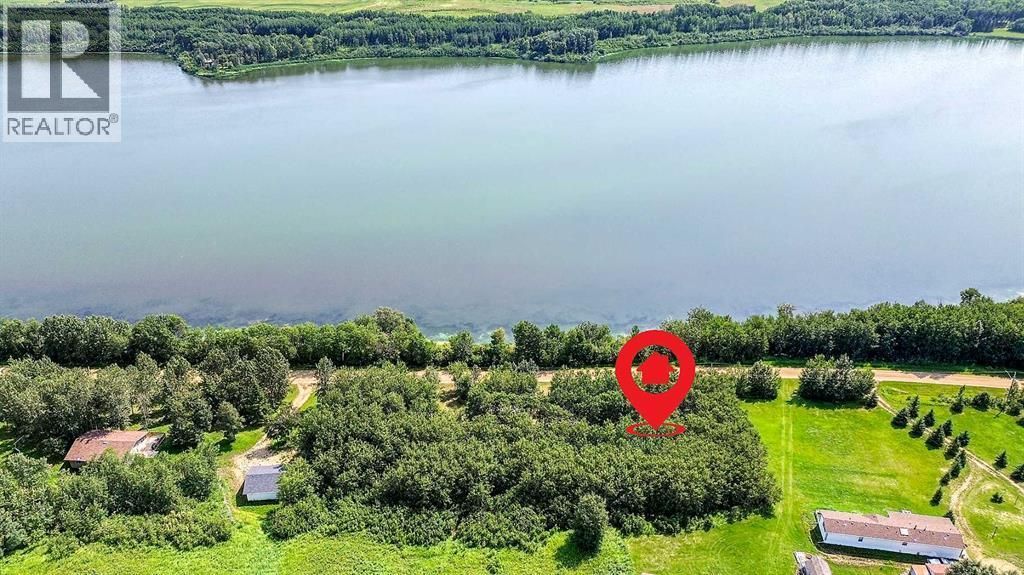 44101 Range Road 214, Ferintosh