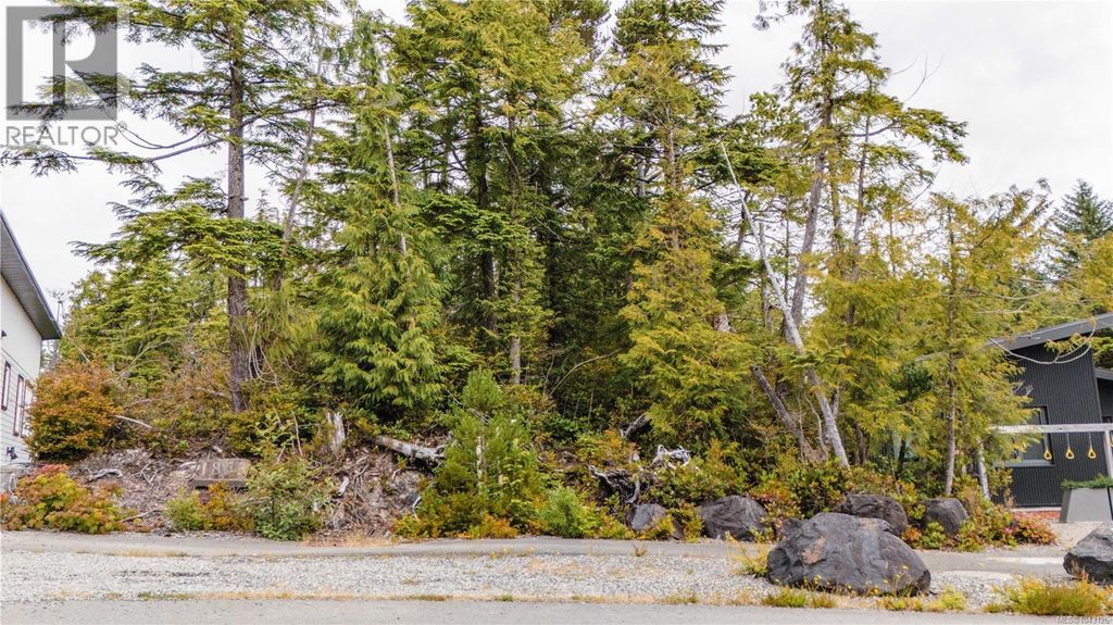 Lot 50 Cedar Grove, Ucluelet