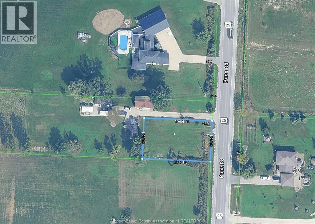 677 Puce Road, Lakeshore