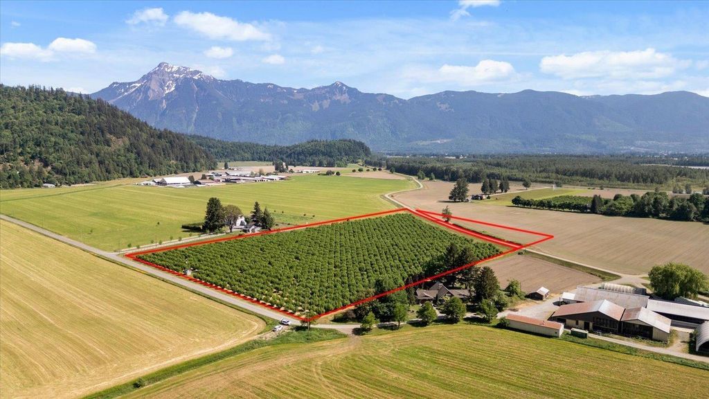 4602 Hunt Road|agassiz, Agassiz