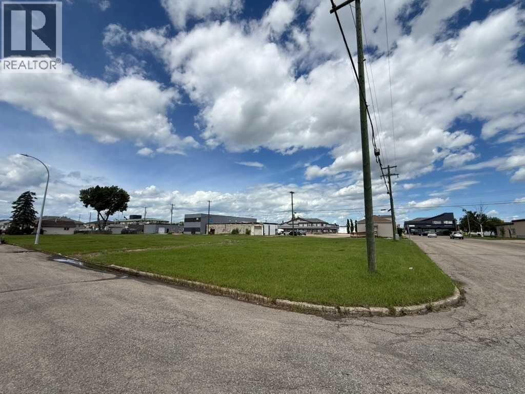 9806 96 Avenue, Grande Prairie