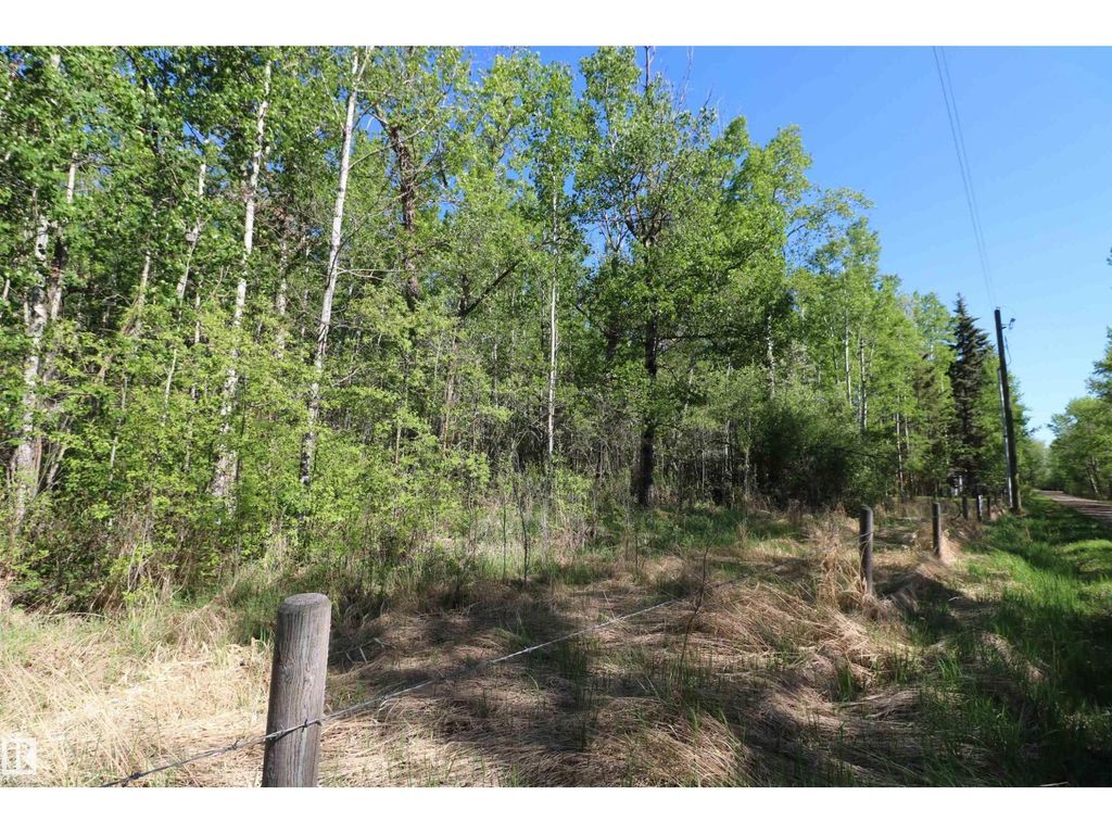 404 54411 Rge Rd 40, Rural Lac Ste. Anne County