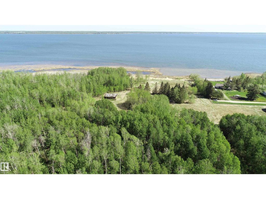 515 54411 Rge Rd 40, Rural Lac Ste. Anne County