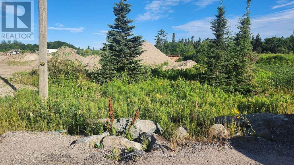 Lot 21 Highway 11 Avenue N, North Bay (college Heights)
