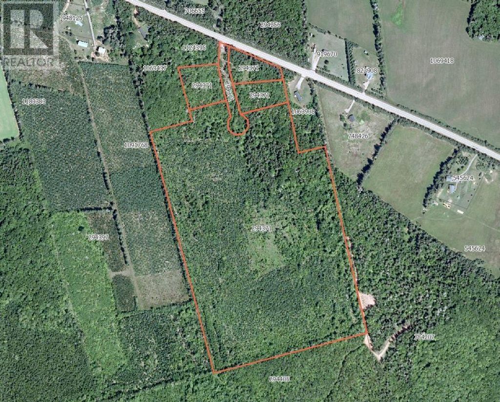 Acreage Pe-225, Hartsville