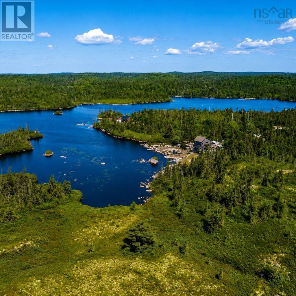 6 Big Lake Drive, Big Lake