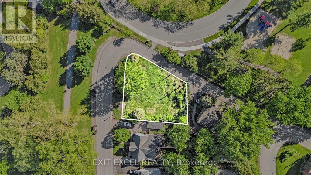 38 Farrow Street, Ottawa