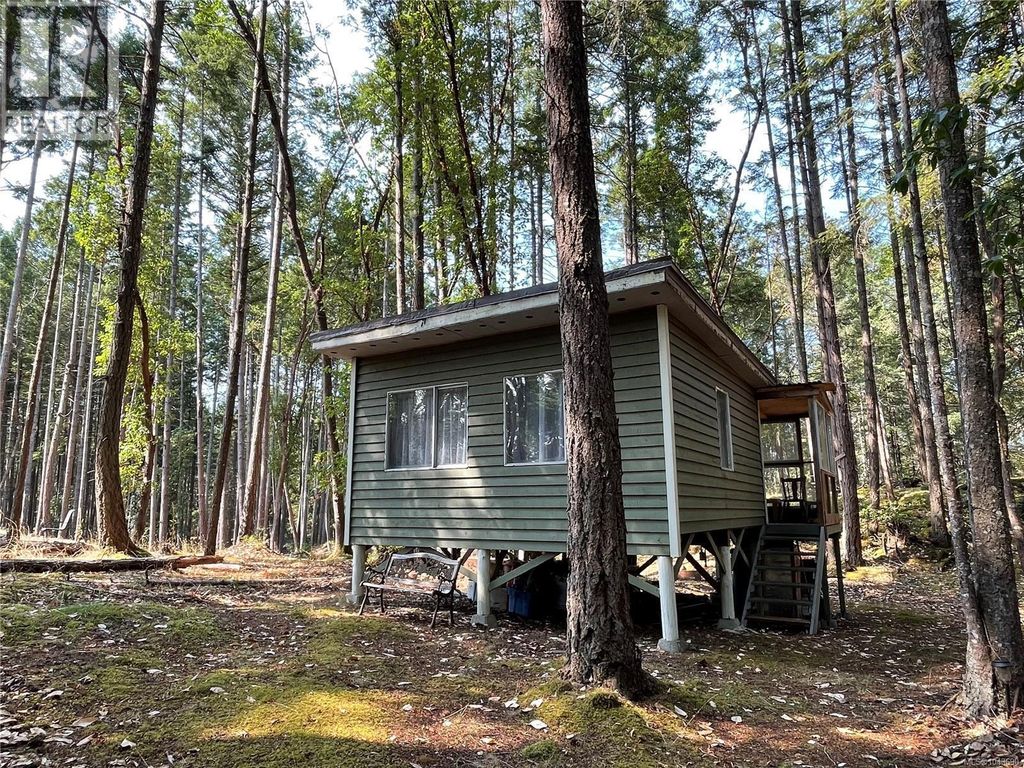 374 Halibut Hill Rd, Mudge Island