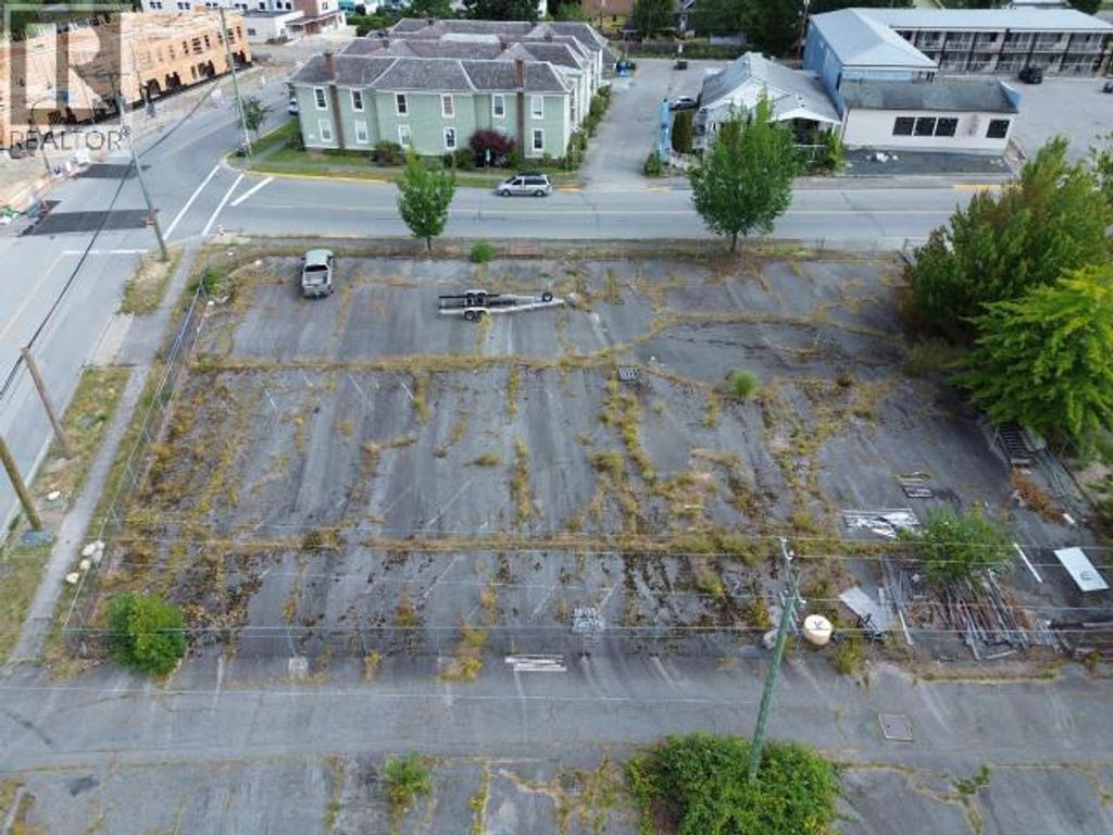 Lot 1 Marine Ave, Powell River