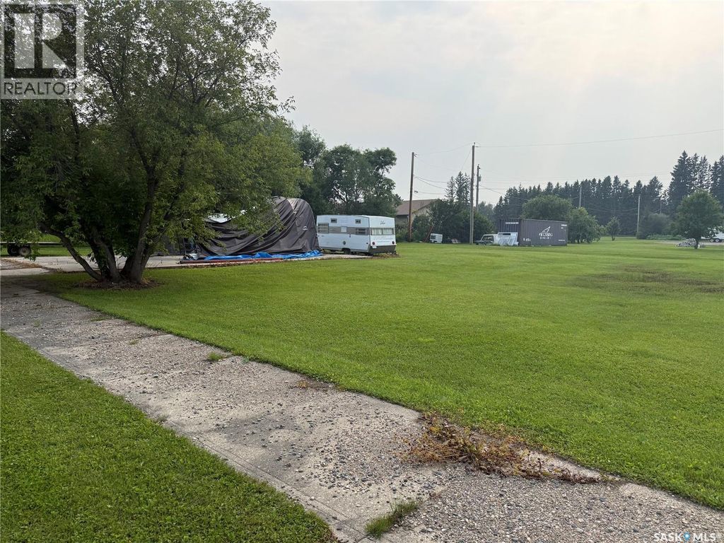 Garrick Lots 5, 6, 7, Torch River Rm No. 488