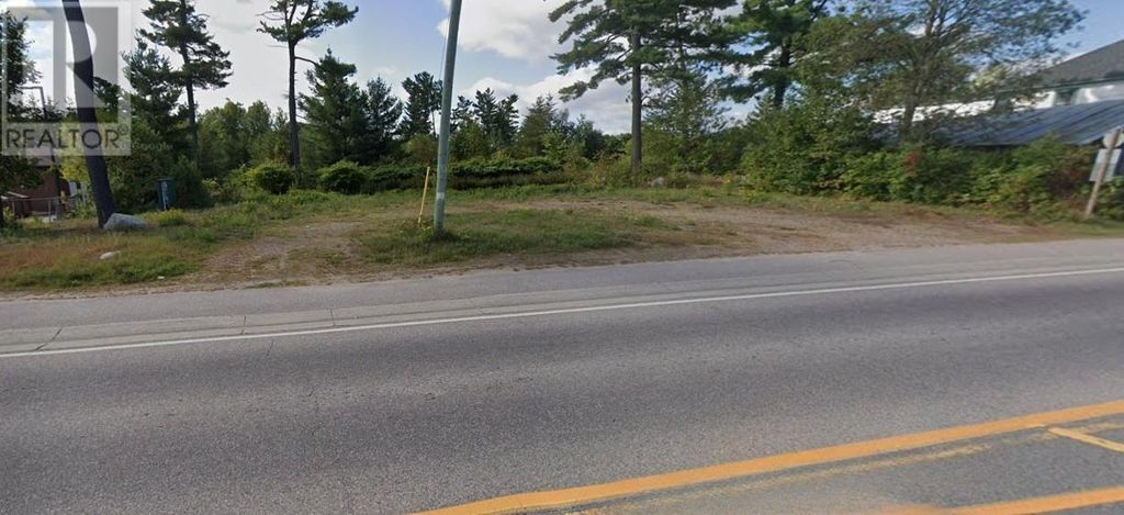 434 Valois Drive, Mattawa