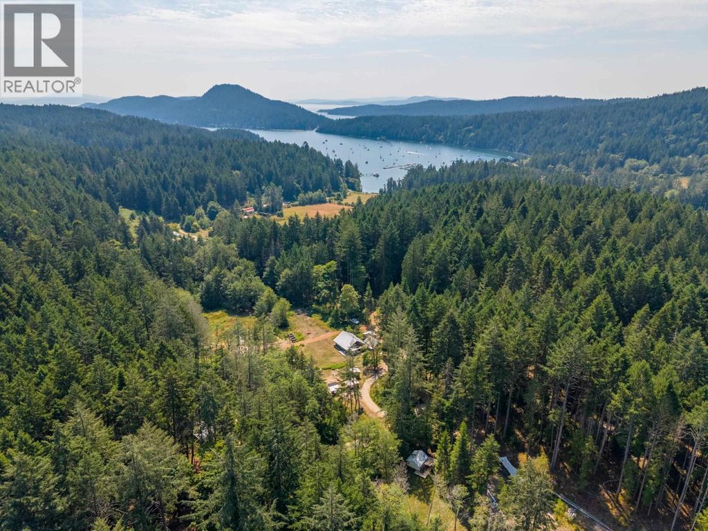 4501 Short Road, Pender Island
