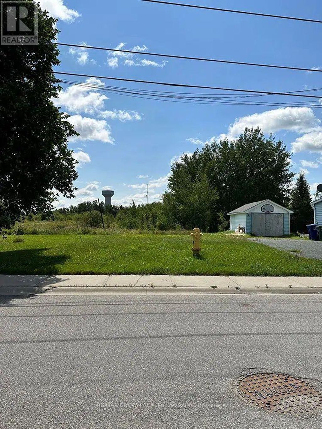 87 Hollywood Avenue, Smooth Rock Falls (srf)