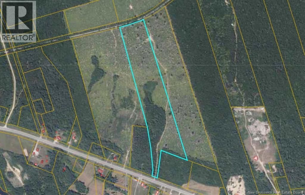 9641 Route 8, Blissfield