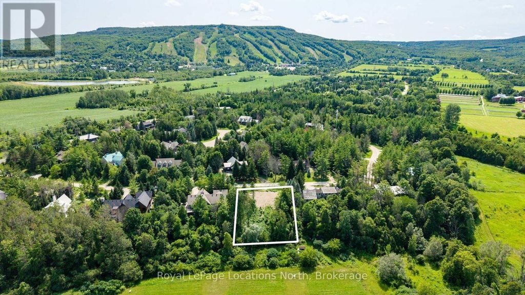 11 Osler Pines Drive, Clearview