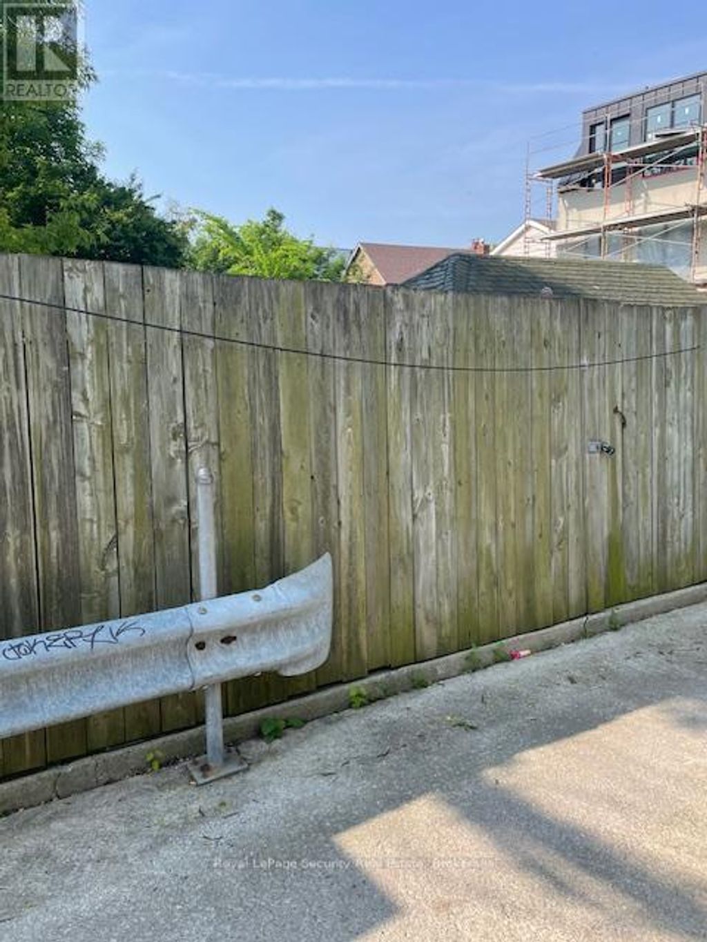 Rear - 625 Harvie Avenue, Toronto (caledonia-Fairbank)