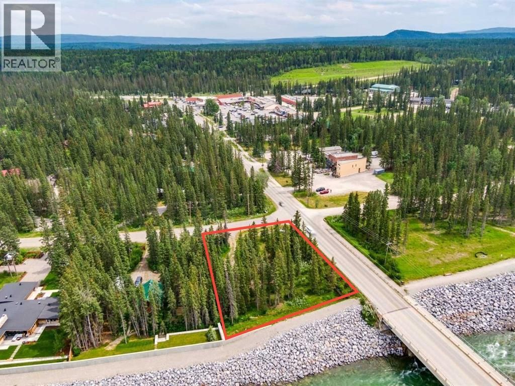 19 River Drive, Bragg Creek