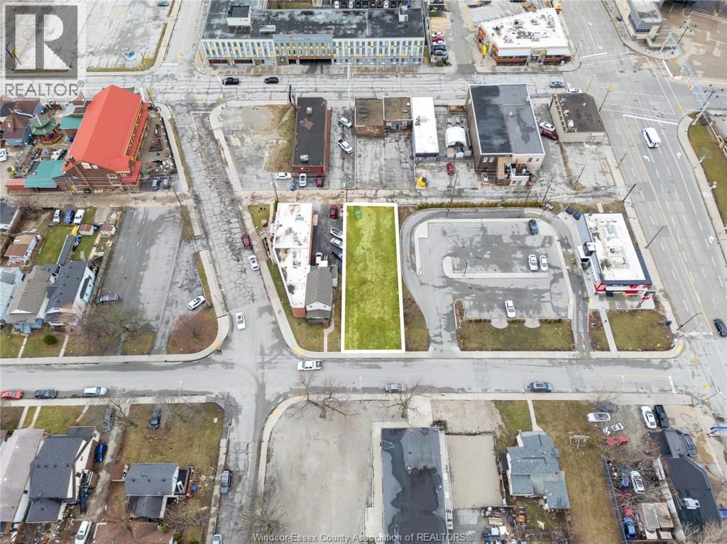 667 Windsor Avenue, Windsor