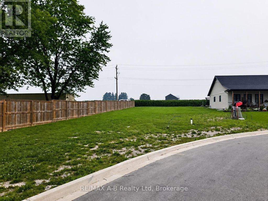 11 Linda Drive, Huron East (seaforth)