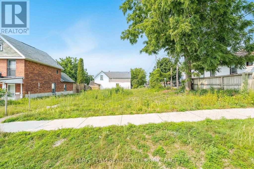 105 Matchedash Street S, Orillia