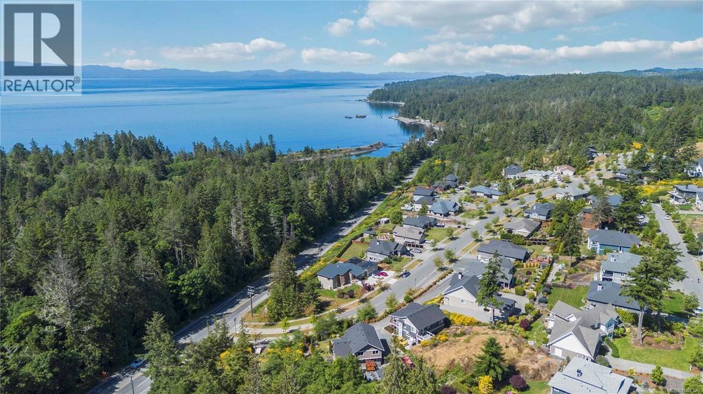 7360 Boomstick Ave, Sooke