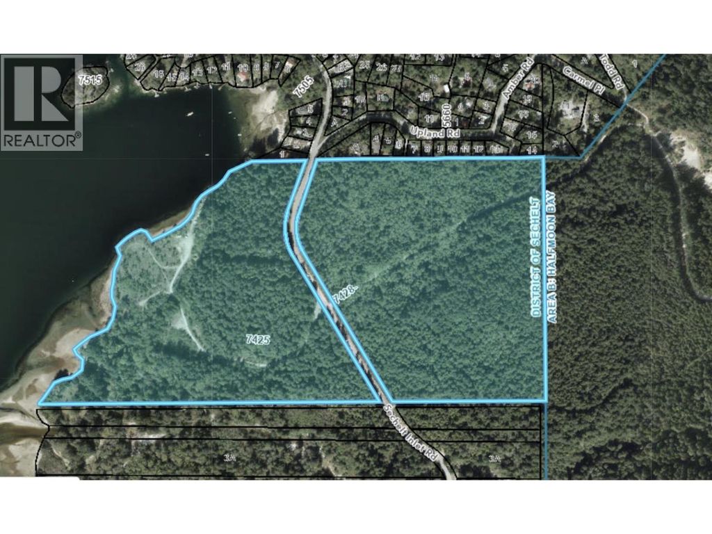 7425 Sechelt Inlet Road, Sechelt