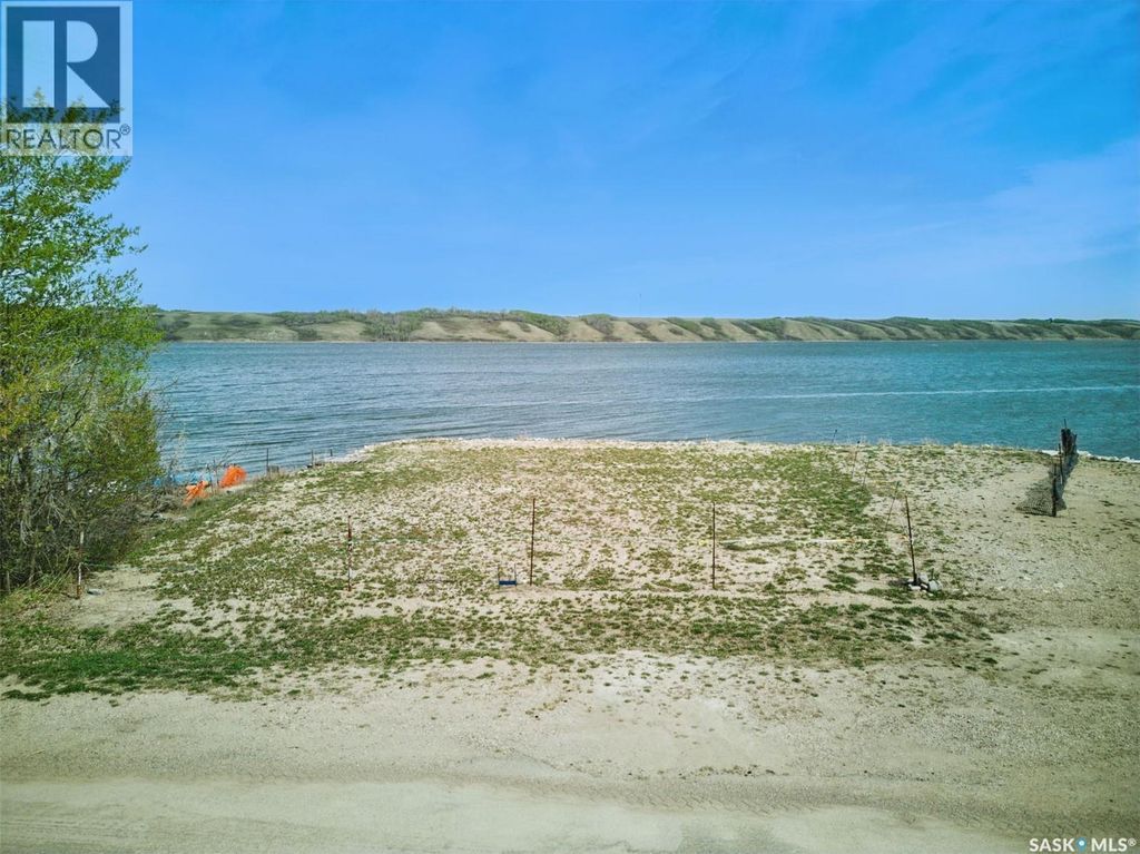 100 Maclachlan Avenue, Manitou Beach