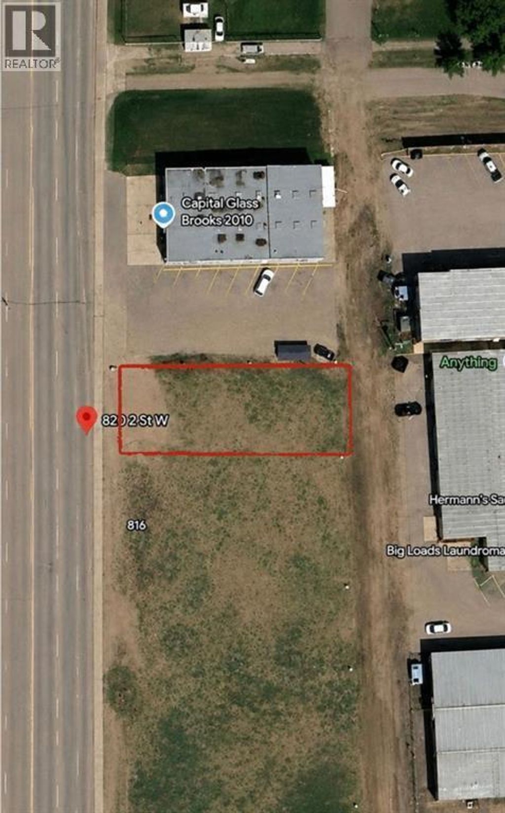 820 2 Street W, Brooks
