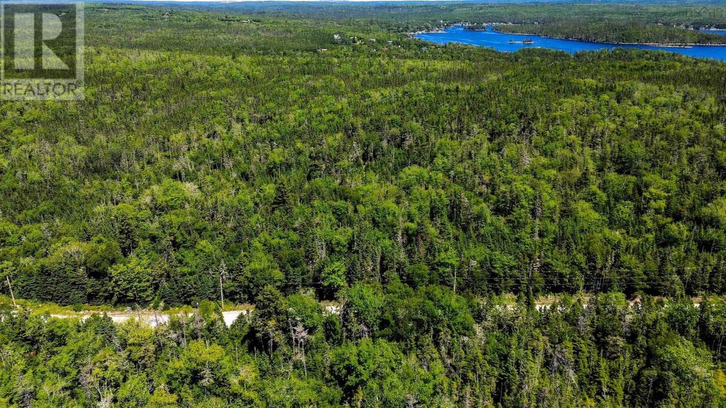138 Shad Point Parkway, Blind Bay