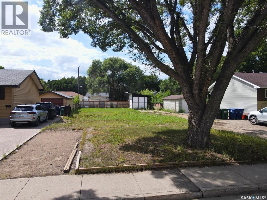 1713 D Avenue N, Saskatoon