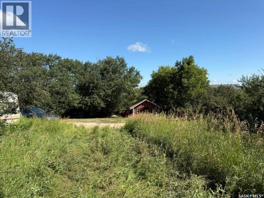 316 Evenson Avenue, Manitou Beach