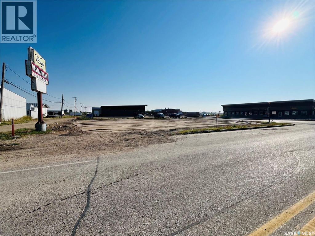 904 Park Avenue, Moosomin