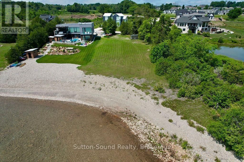 542 Punkinseed Lane, Georgian Bluffs
