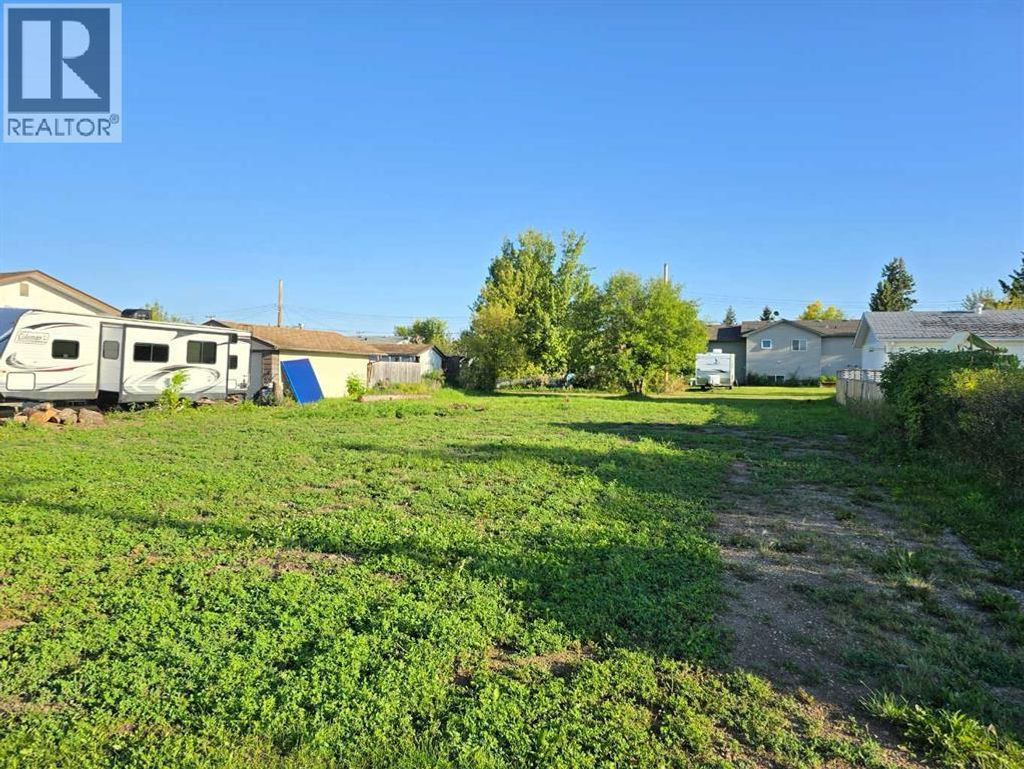 24 1 Avenue Ne, Mclennan