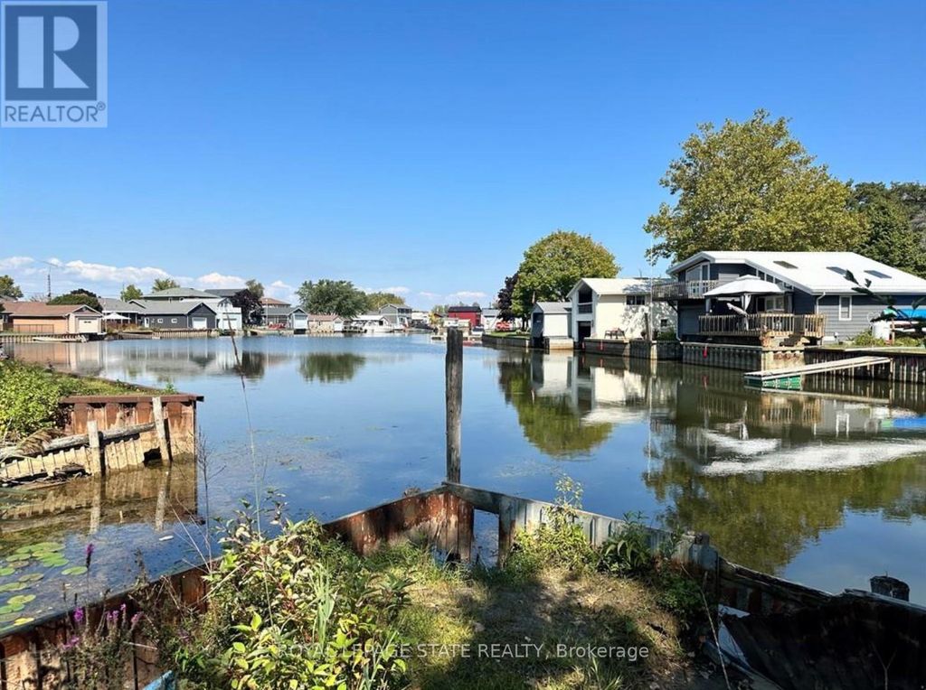 23 Old Cut Boulevard, Norfolk (long Point)
