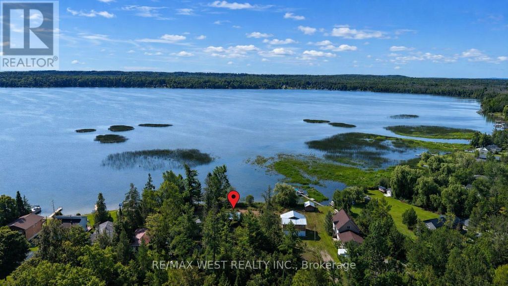 2143 North Orr Lake Road, Springwater