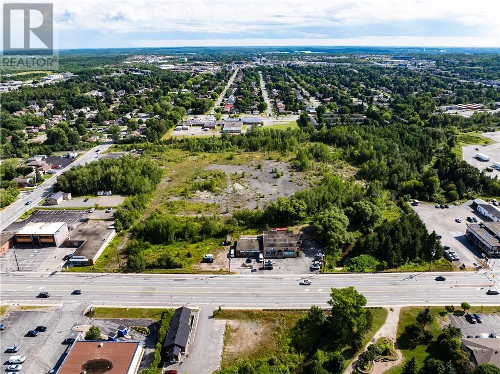 1725 Lasalle Boulevard, Sudbury