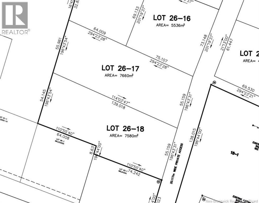 Lot 26-18 Des Pins, Aldouane
