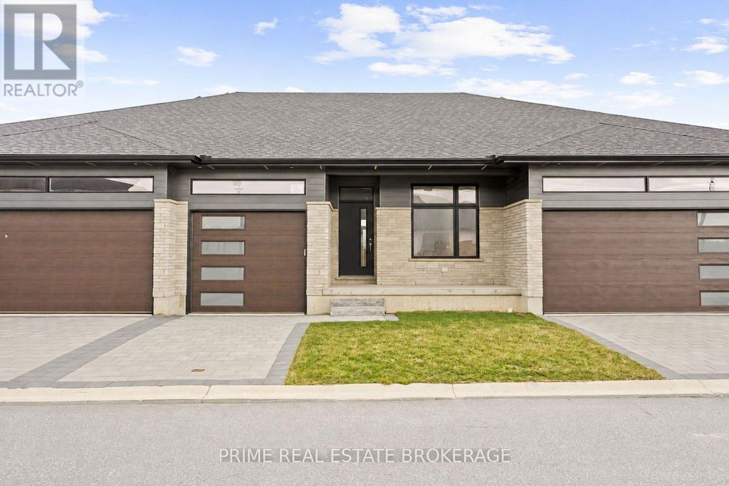 9 - 94 Coastal Crescent, Lambton Shores (grand Bend)