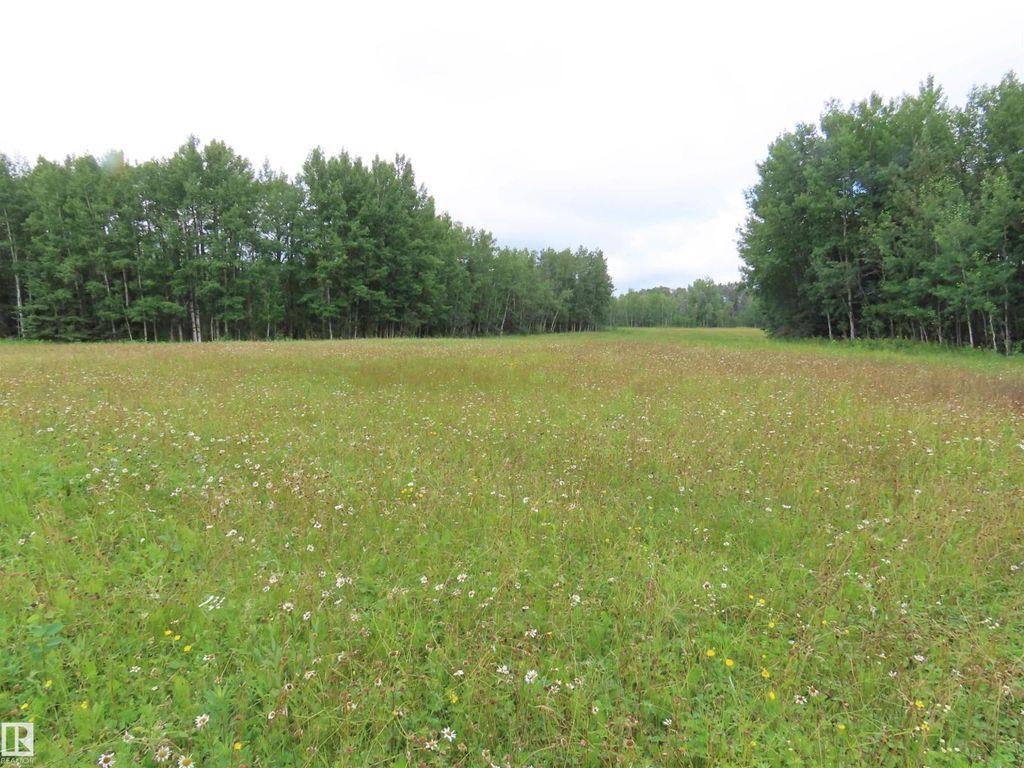 2217 Township 560, Rural Lac Ste. Anne County