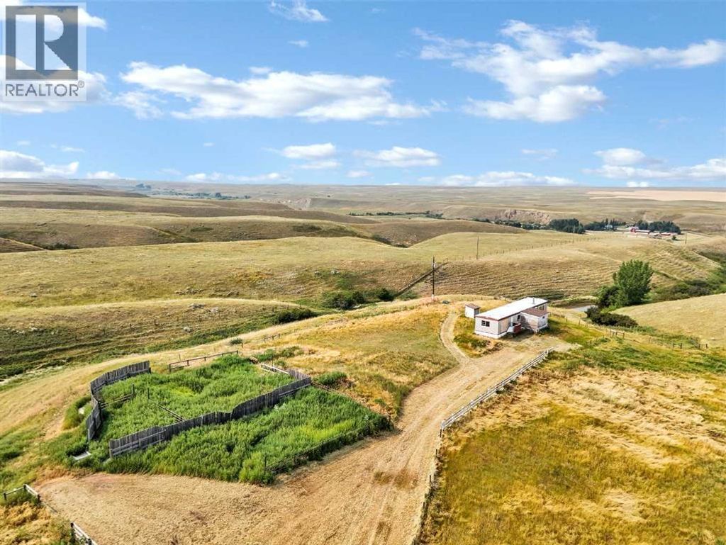 11118 Highway 41, Rural Cypress County
